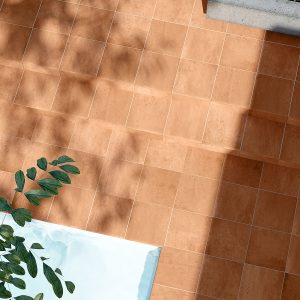 Carrelage Boi 33.3x33.3 – Naturel et antidérapant extérieur